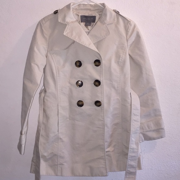Ann Taylor Jackets & Blazers - Ann Taylor XSP Khaki Button Up Belted Trench Coat